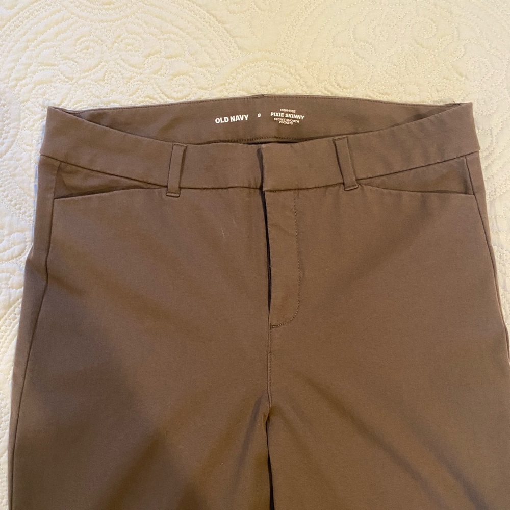 Old Navy Taupe Pixie Skinny